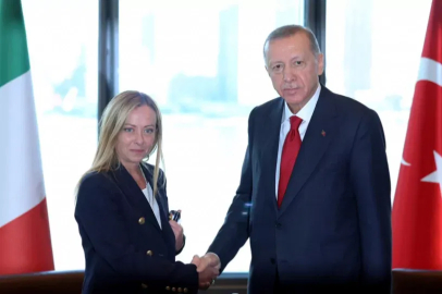 Cumhurbaşkanı Erdoğan, İtalya Başbakanı Meloni’yi tebrik etti