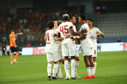 Galatasaray Başakşehir deplasmanında 3-2 kazandı